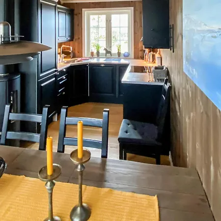 Setergrend 4763 * Sjusjoen